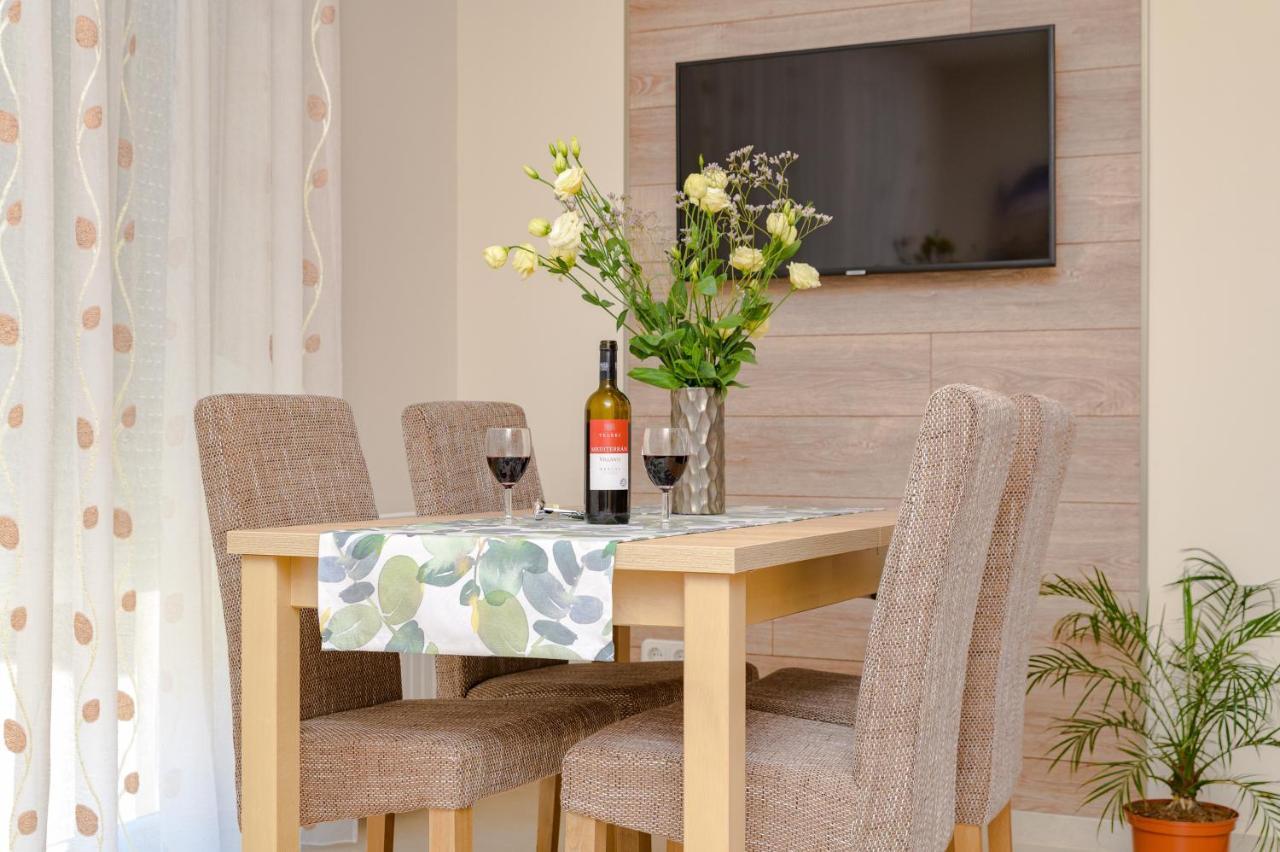 Bella Apartments No1 Hajdúszoboszló Eksteriør bilde