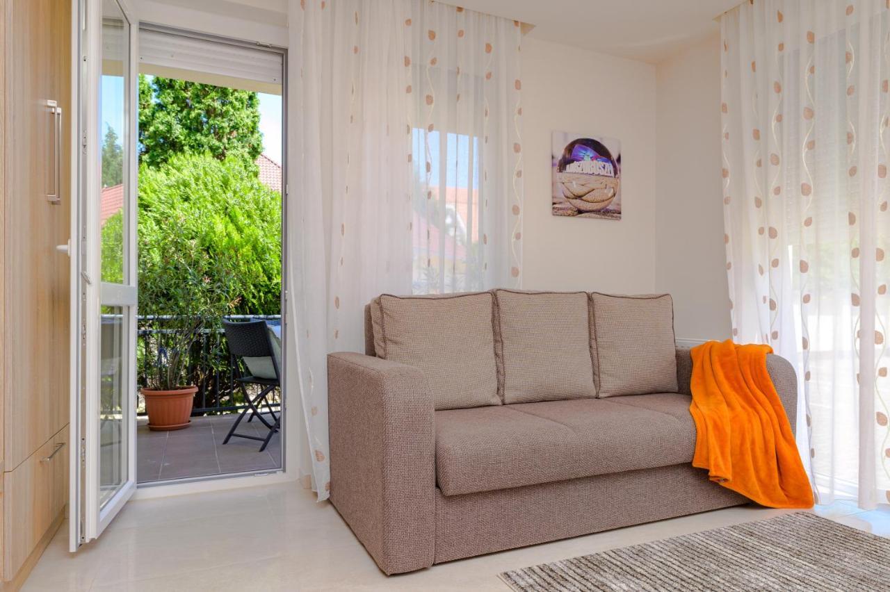 Bella Apartments No1 Hajdúszoboszló Eksteriør bilde